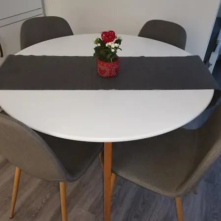 Apartment Hiska Sliva Cerklje na Gorenjskem